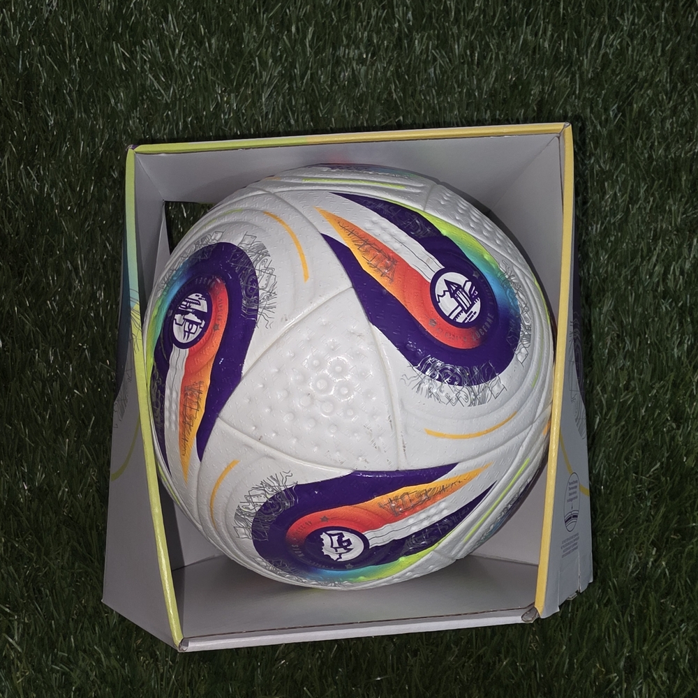 Adidas Offical UEFA women's match Ball Size 5.